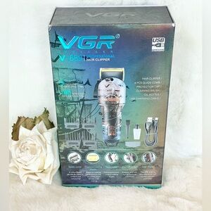 New with tags VGR V689 PROFESSIONAL HAIR CLIPPER w/USB charging. 3hrs charging